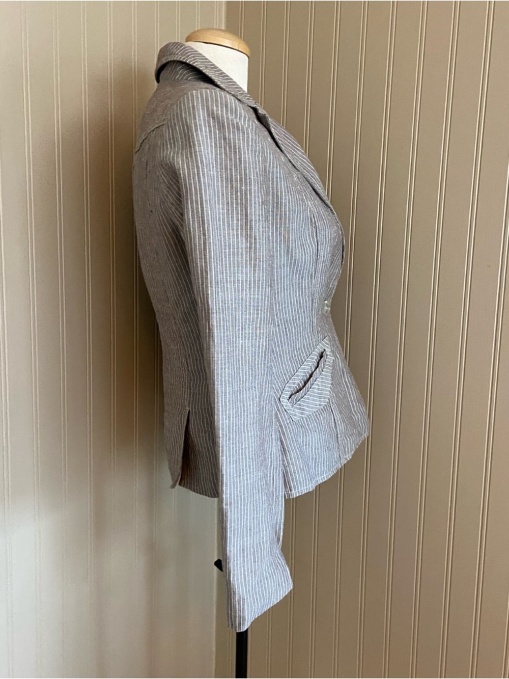 Le Chateau Striped Linen Blazer in Grey/Brown/Cream Women’s Size Small - Picture 6 of 8